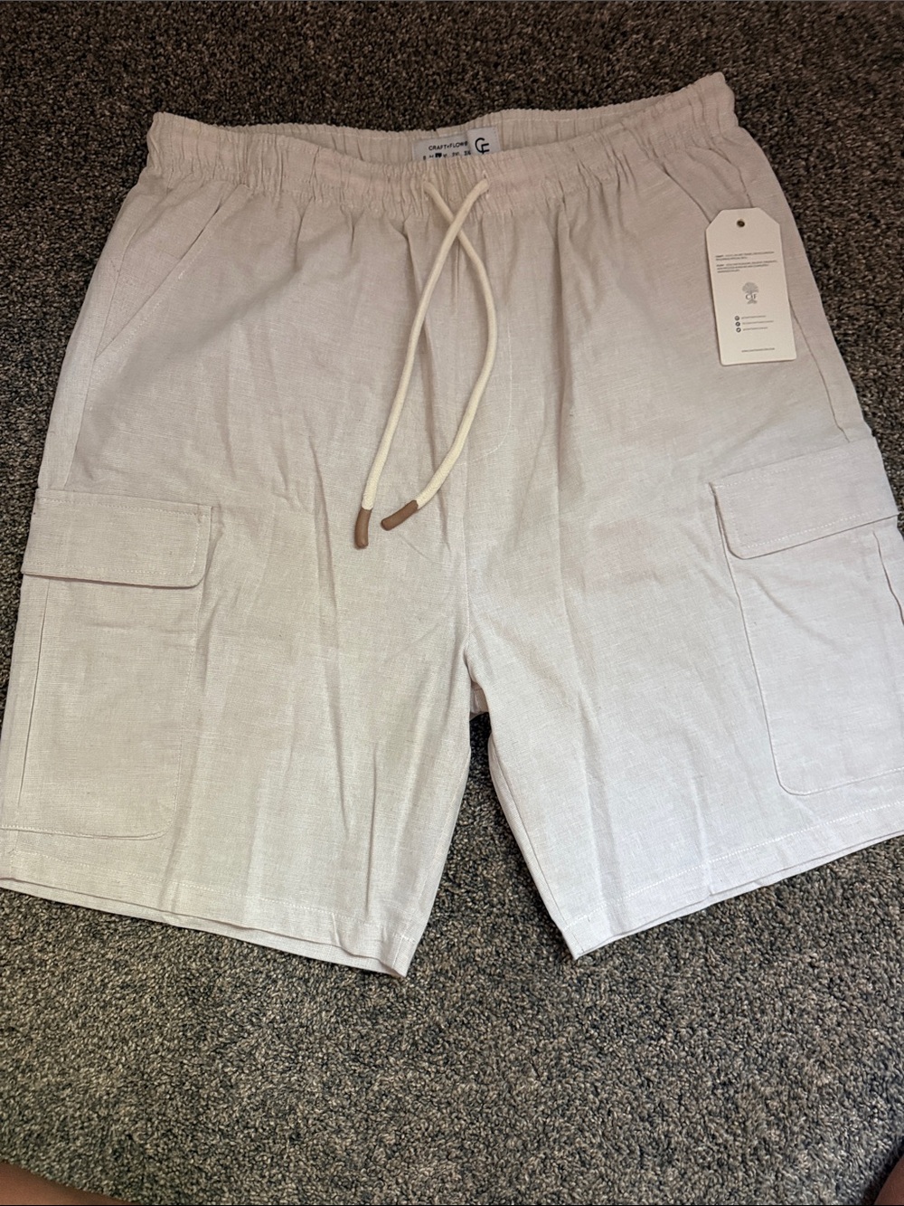 NWT Men's Cream Cargo Drawstring Shorts